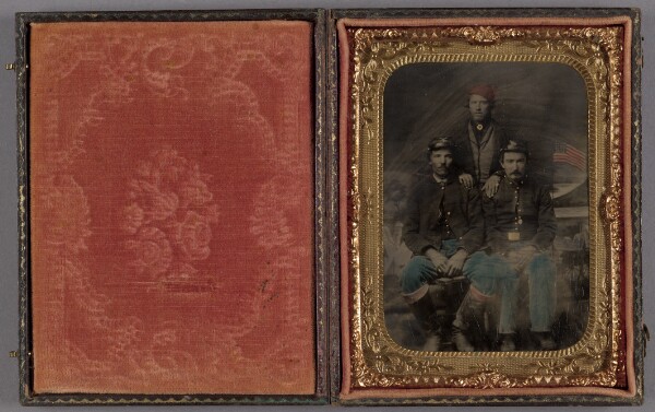 Unknown, [Portrait of Three Union Soldiers]