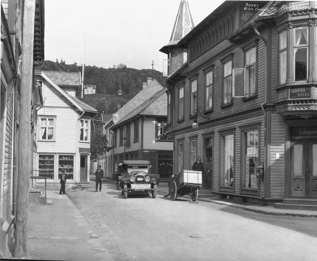 Anders Beer Wilse, Prot: Flekkefjord, gateparti