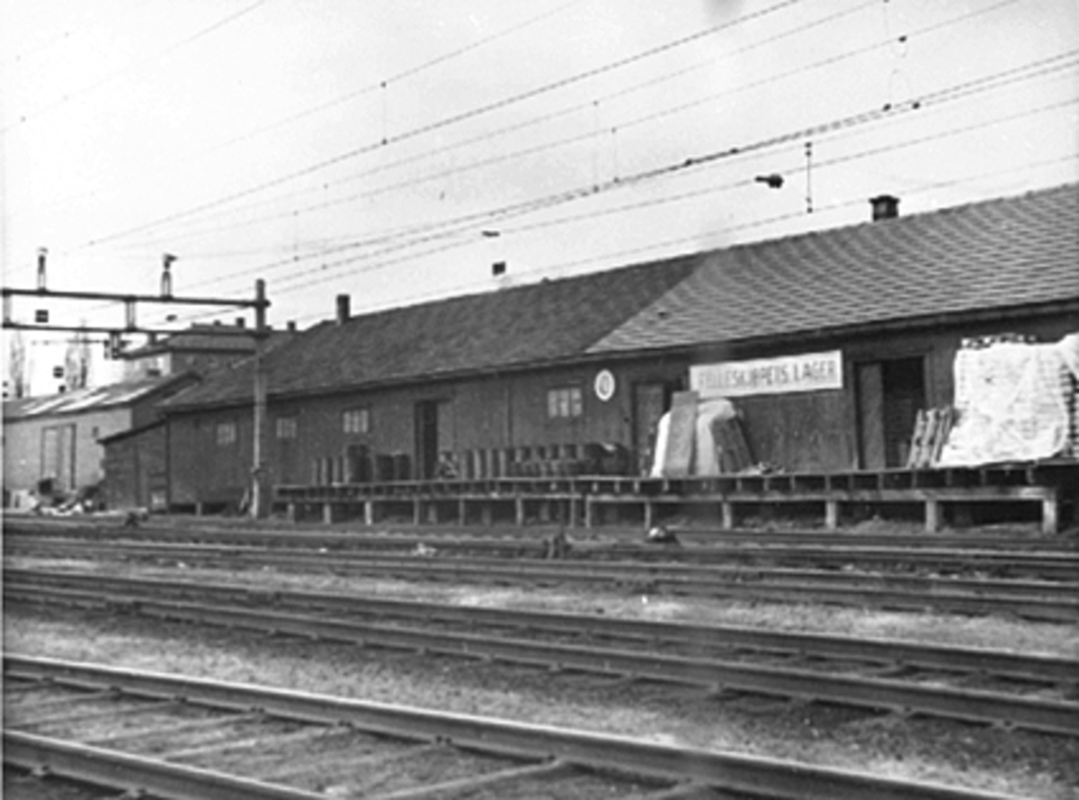 Anno Domkirkeodden, FRAKTGODSEN, HAMAR JERNBANESTASJON, FELLESKJØPETS LAGER