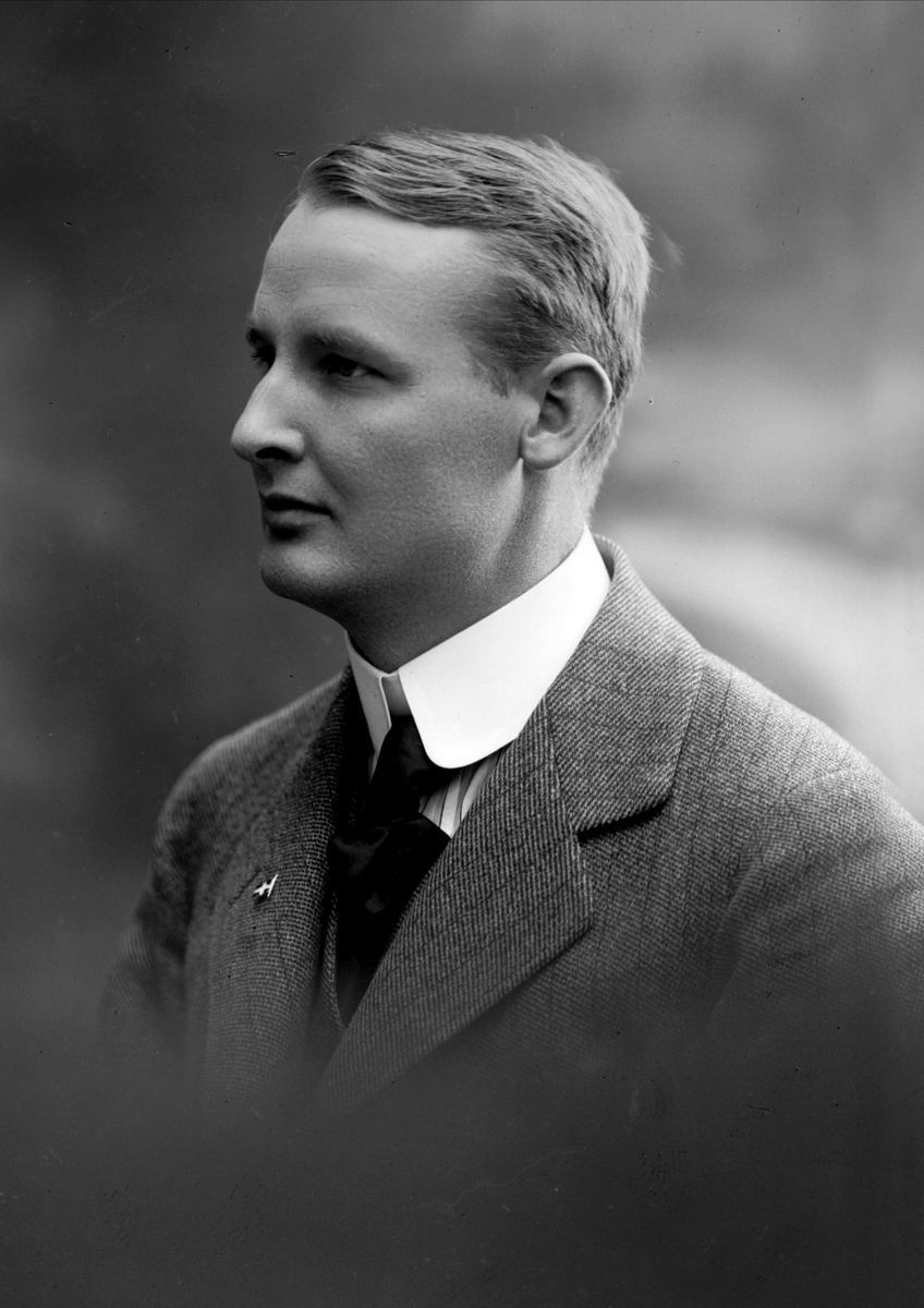 Gustav Borgen, NFB.00991
