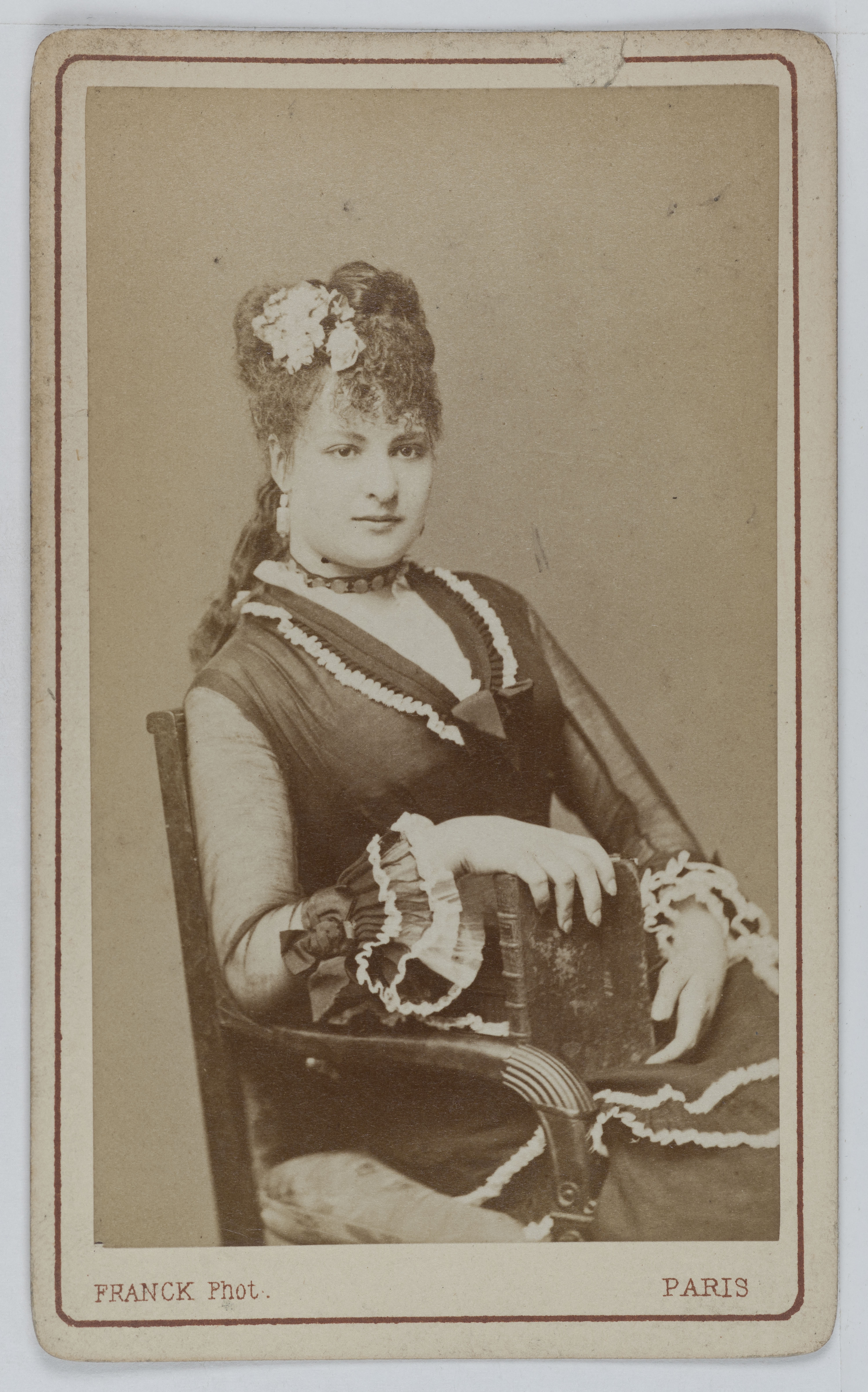 Franck, Portrait de Marie (ou Sarah) Raphaël, actrice au Théâtre des Folies Dramatiques entre 1874 et 1876.