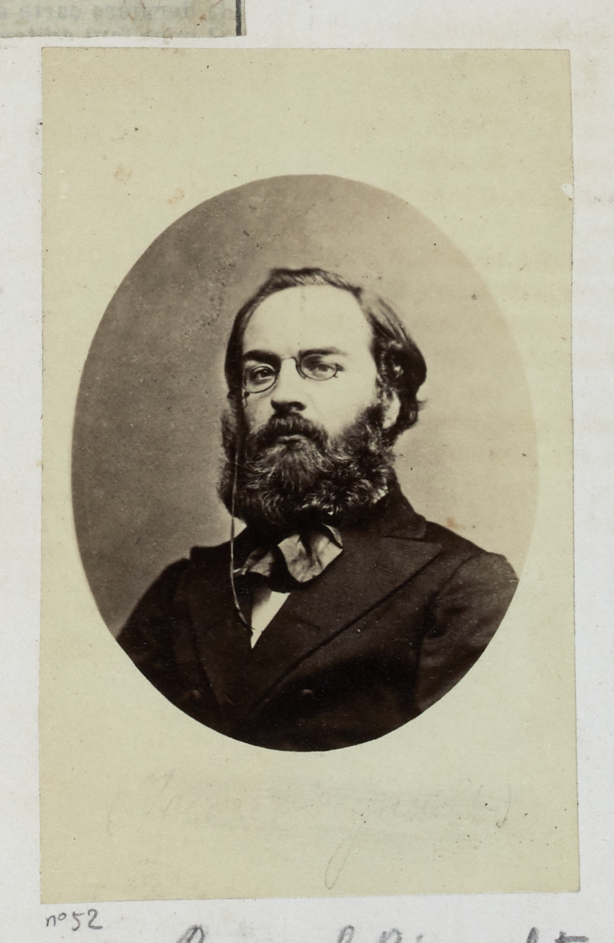 Etienne Carjat, Rigault Raoul Adolf Georges (1846-1871). Journaliste et homme politique, il est nommé à la préfecture de police (20 mars 1871), à la Commission de Sûreté générale (29 mars 1871). A ce titre il s'arroge le pouvoir, en réprimant ses adversaires...
