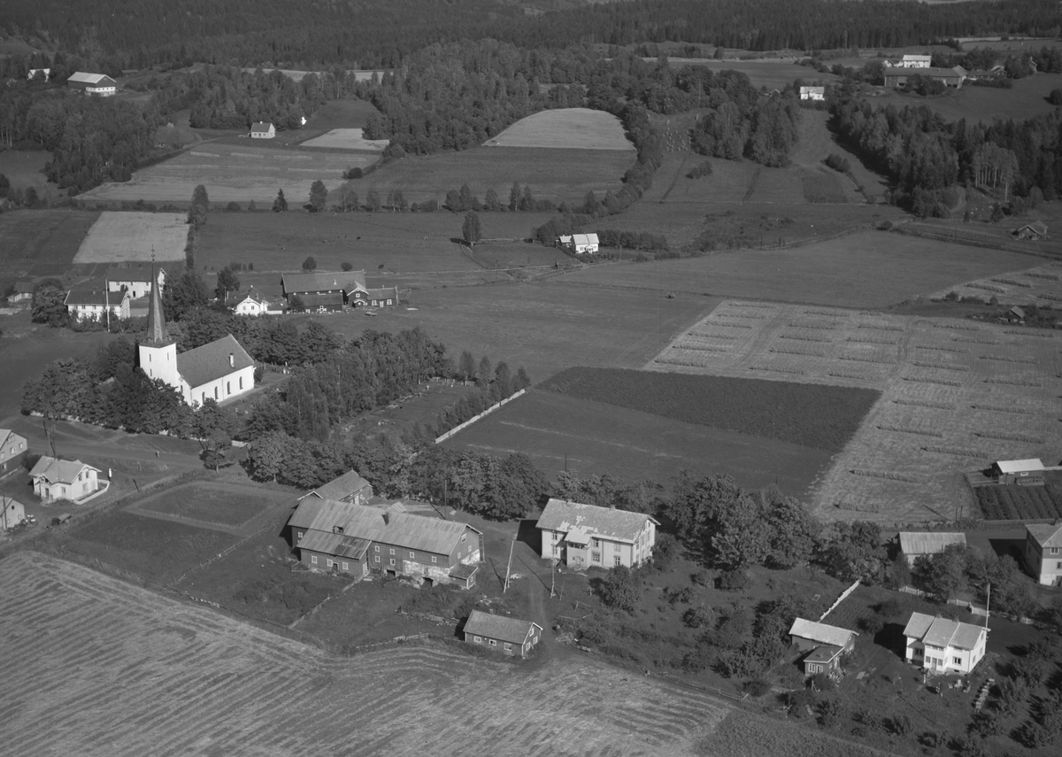 Anno Domkirkeodden, Flyfoto av Jevne, Stavsjø, Hedmark. Stavsjø kirke.