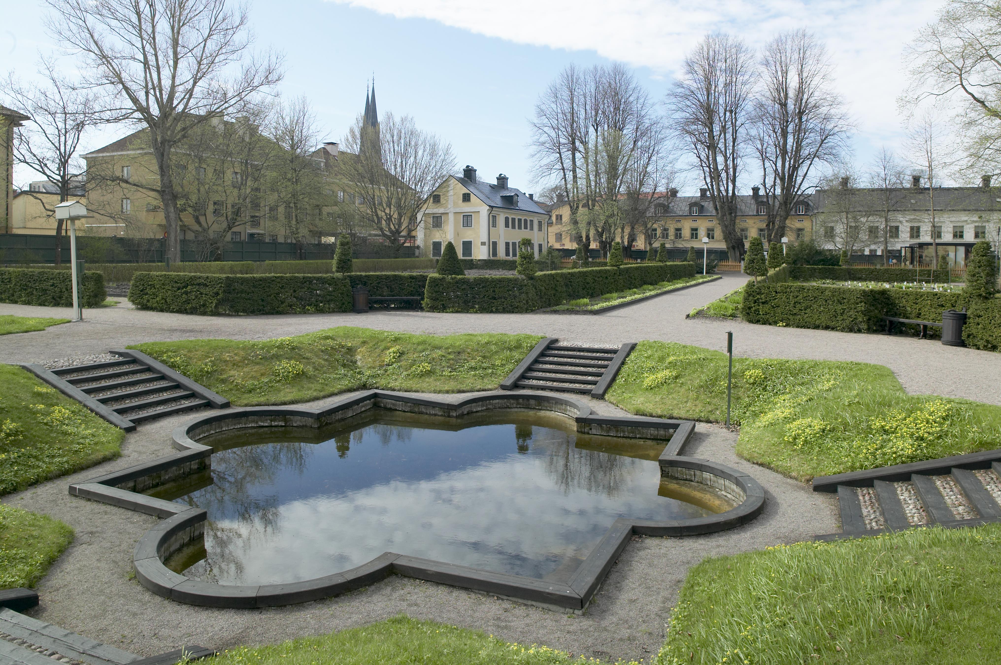 Bengt A Lundberg, Linnéträdgården