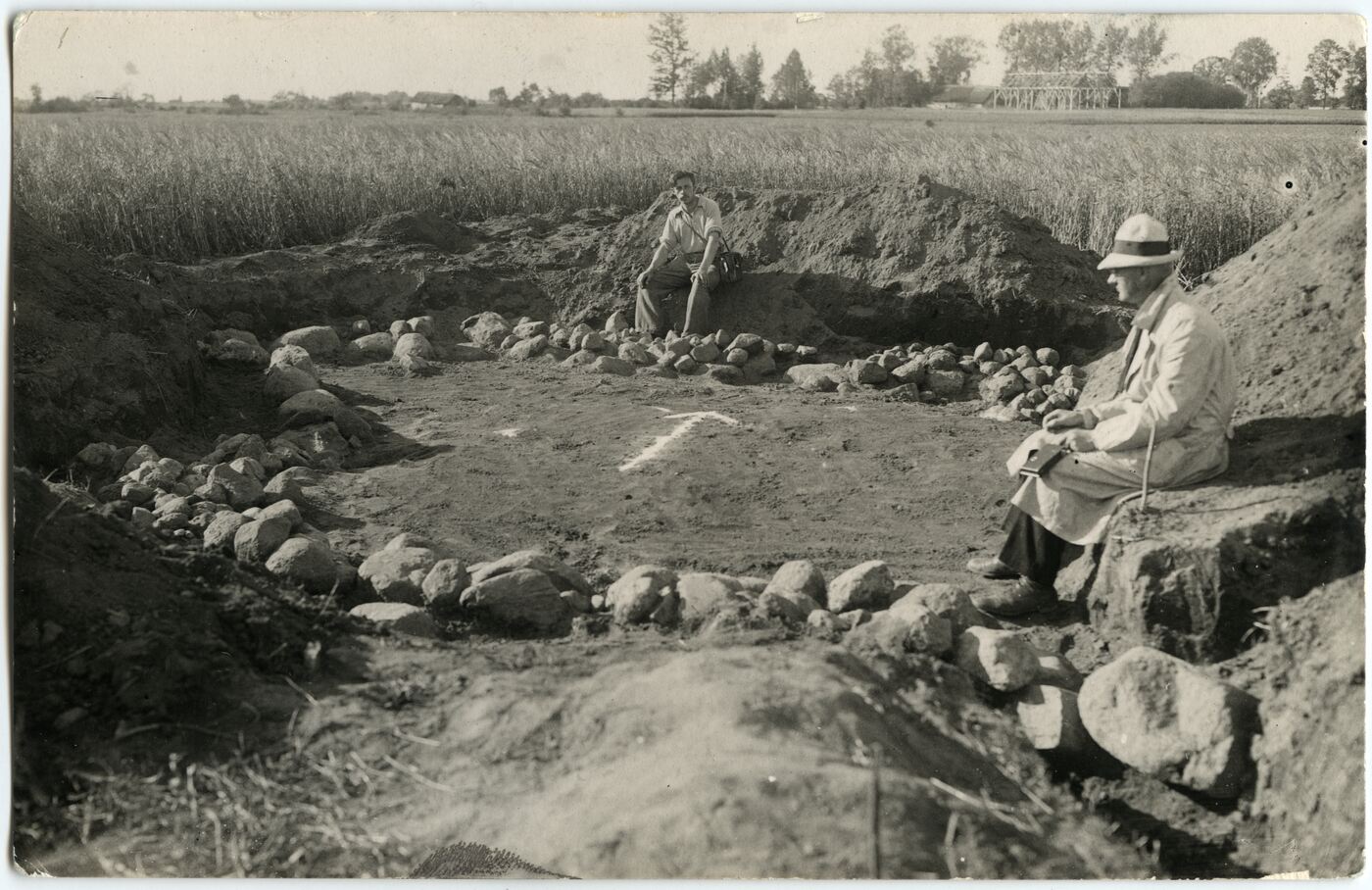 Nežinomas autorius, Archeologiniai kasinėjimai Jauneikių kaime