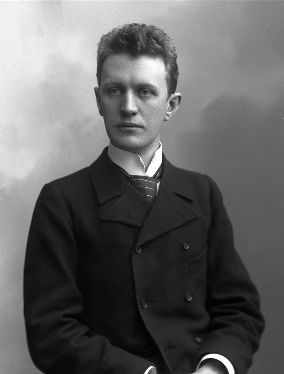 Gustav Borgen, NFB.33493