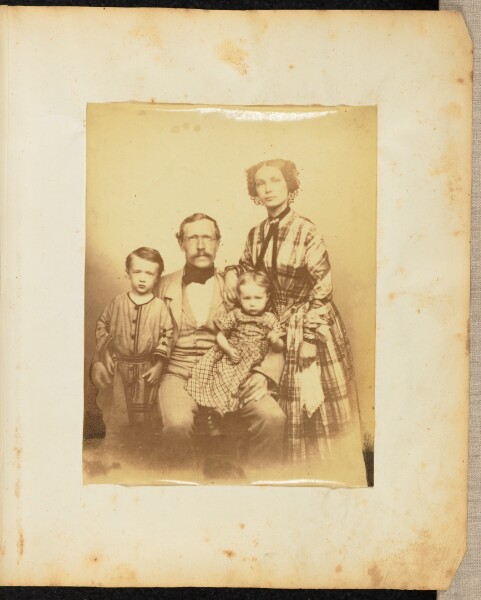 Jakob Höflinger, [Portrait of a man, woman, and children]
