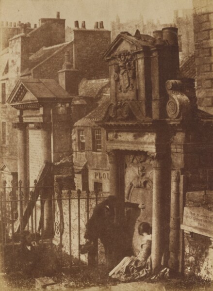 Hill & Adamson, [Greyfriars Churchyard]
