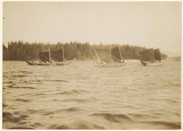 Edward S. Curtis, [Around the wooded headland came the victory-reeking war fleet]