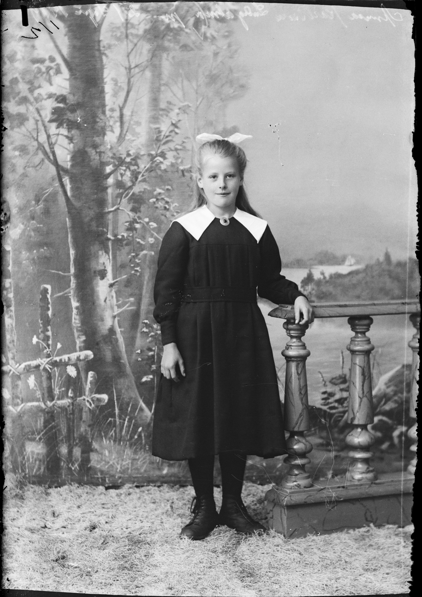 Skötsner-Edhlund, Anna Karlsson från Långalma, Börstil socken, Uppland 1919