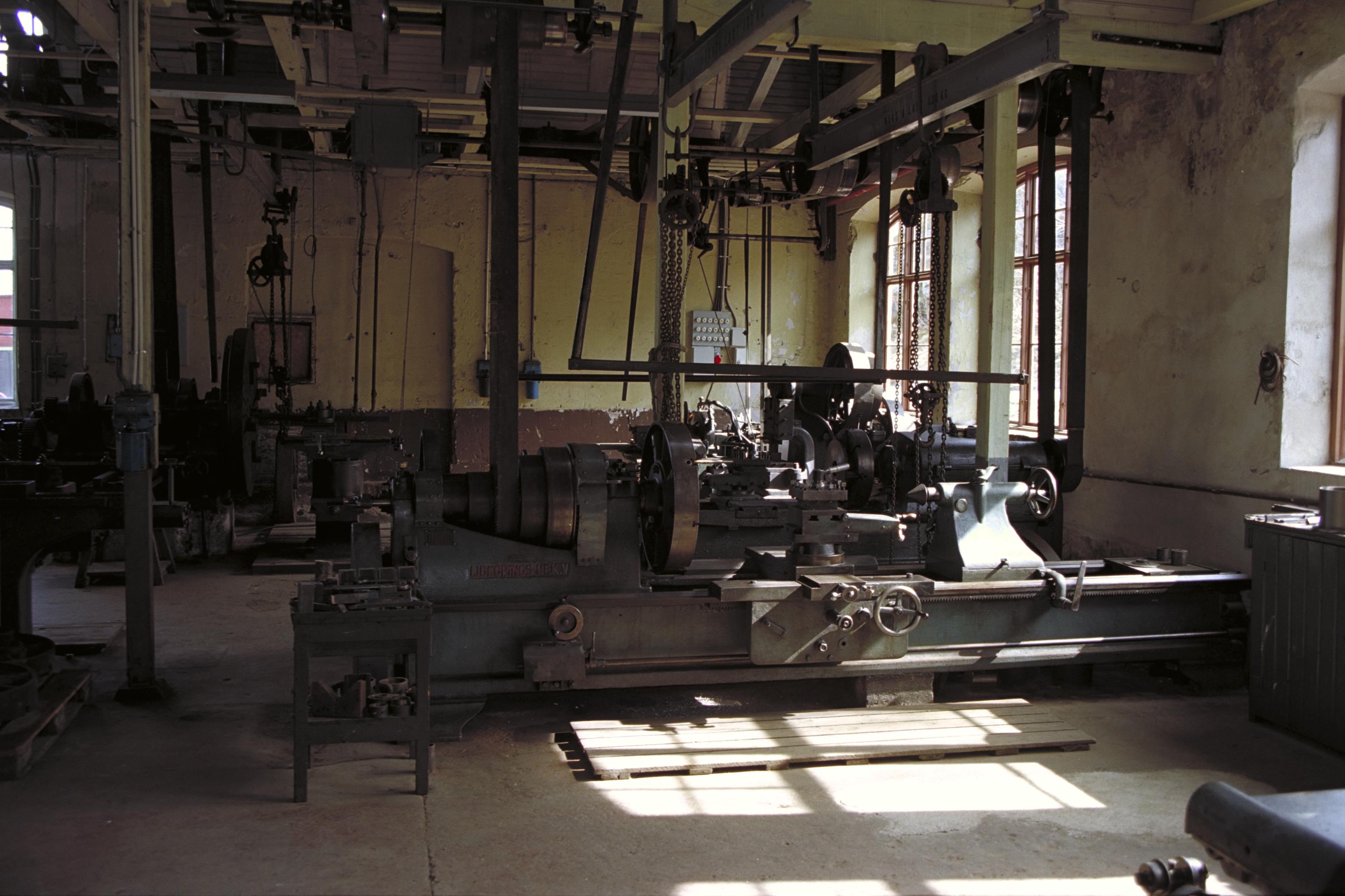 Bengt A Lundberg, Pythagoras motorfabrik
