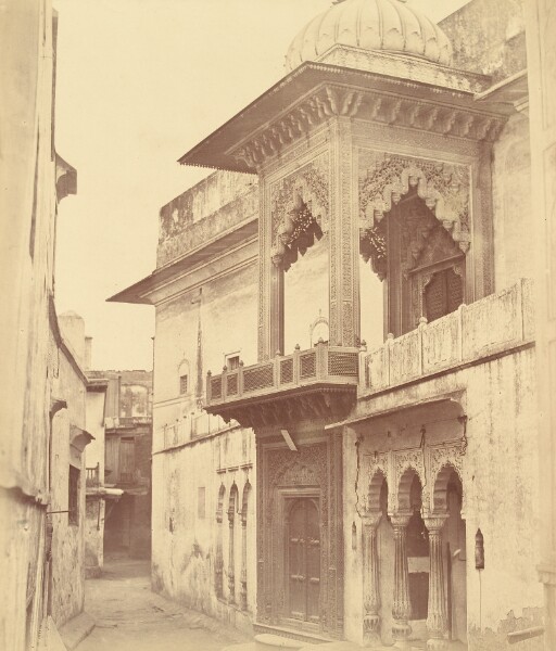 Felice Beato, [Jain Temple]