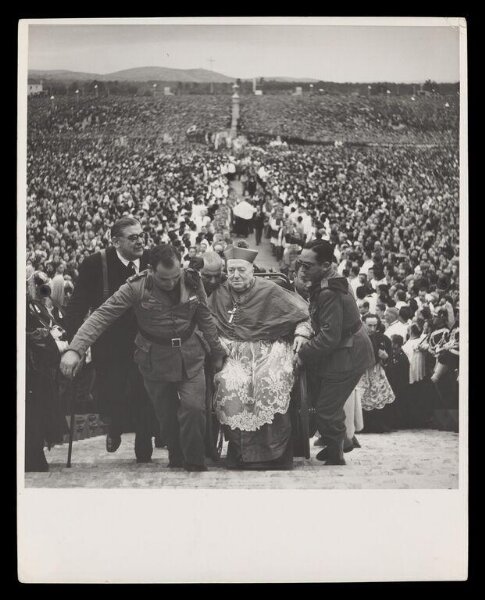 Hardy, Bert, A Million Pilgrims