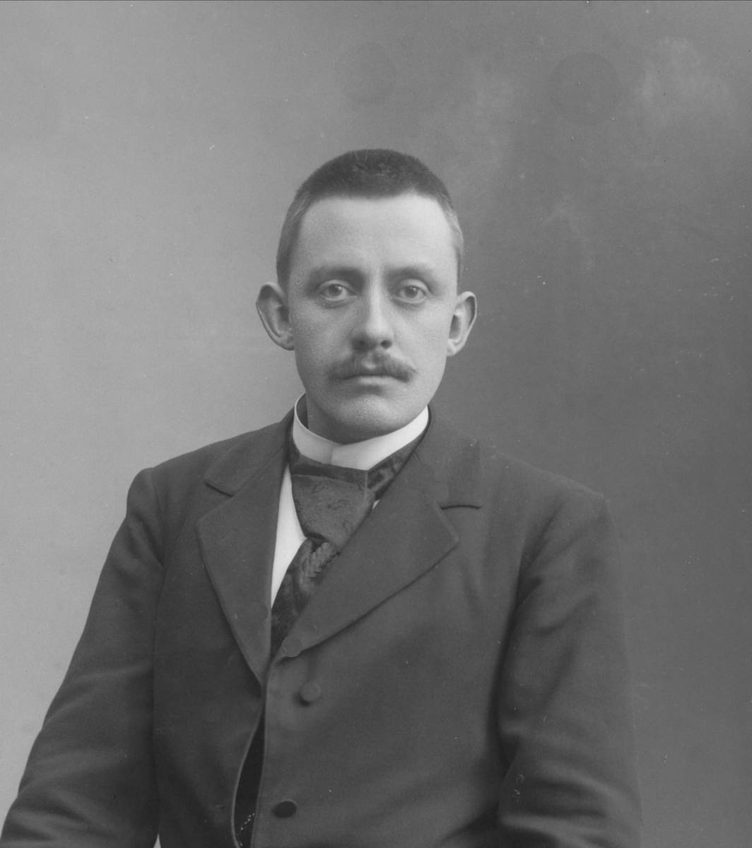 Gustav Borgen, NFB.26025