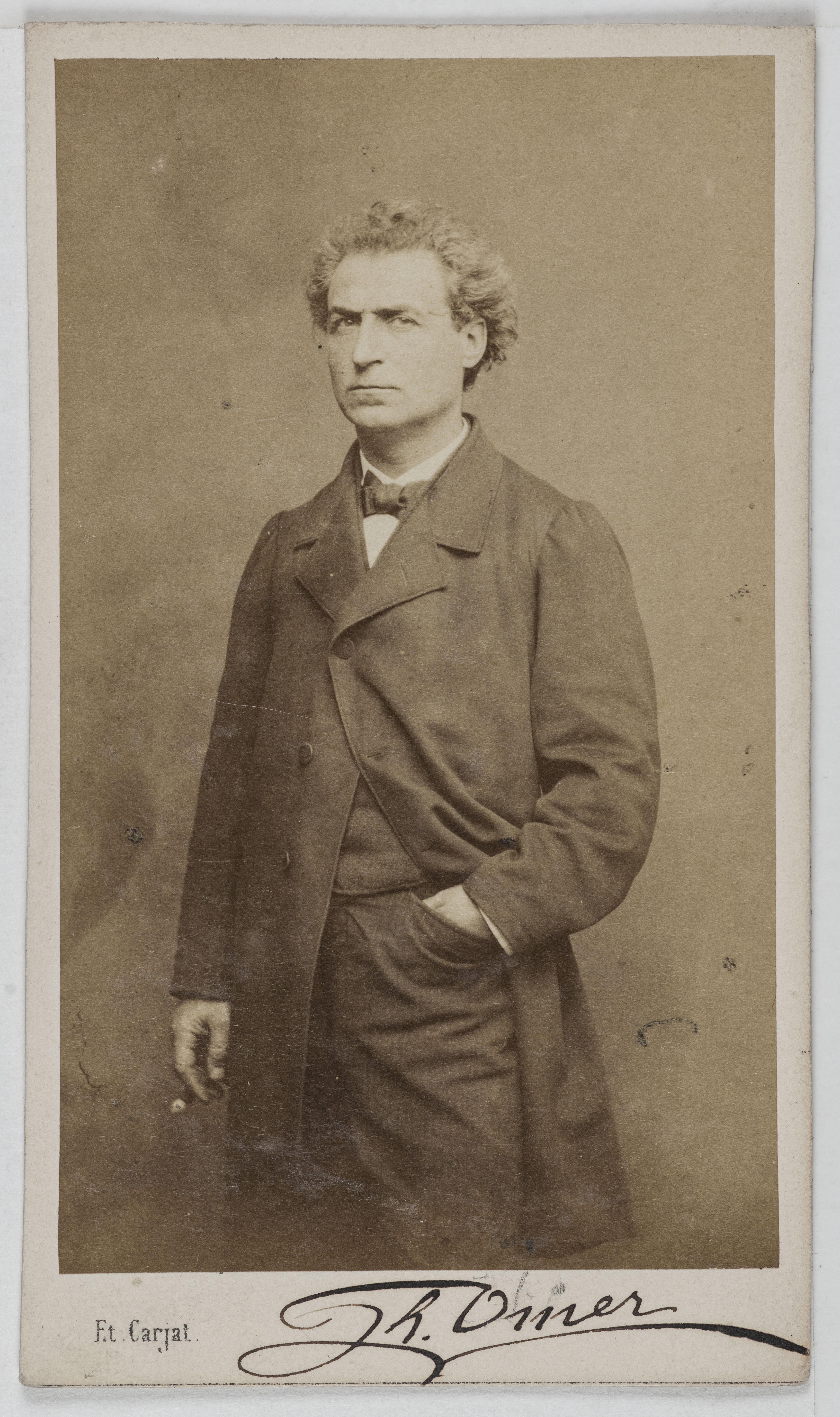 Carjat & Cie, Portrait de Théophile Penot (1826-1895), dit Théophile Omer, régisseur de l'Odéon et acteur de théâtre.