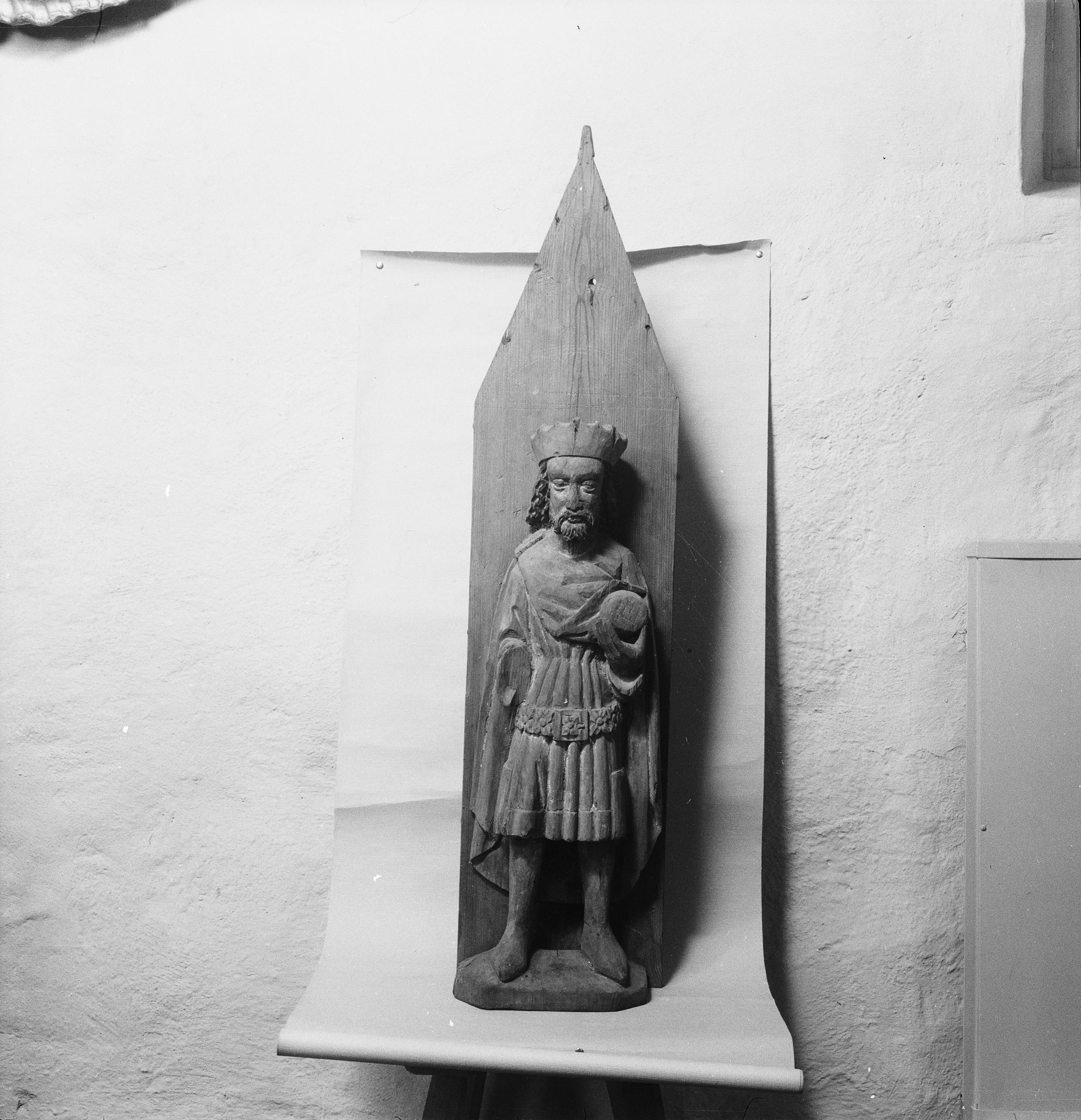 Nils Lagergren, Rö kyrka