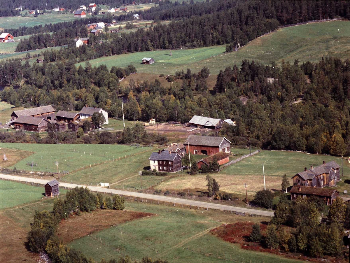 Widerøes Flyveselskap A/S, Gårdsbruk.