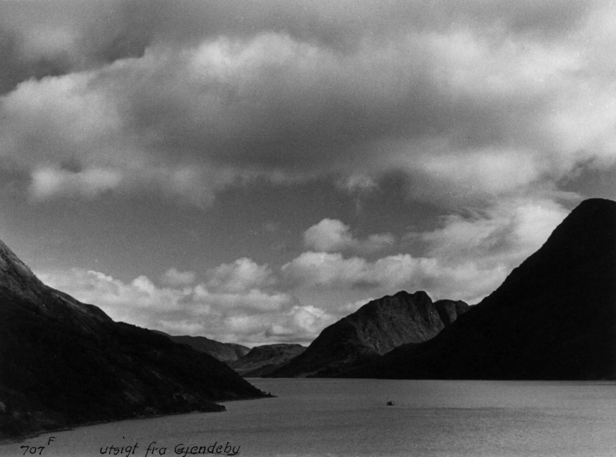 Anders Beer Wilse, Jotunheimen, Utsikt fra Memerubu