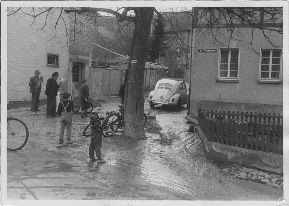 Jupp Schuld, Überflutung der Hauptstraße 1951 nach Starkregen