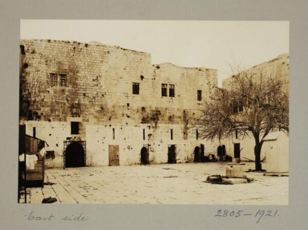 K.A.C. Creswell, Courtyard in Ribat al-Mansur Qalawun, Jerusalem