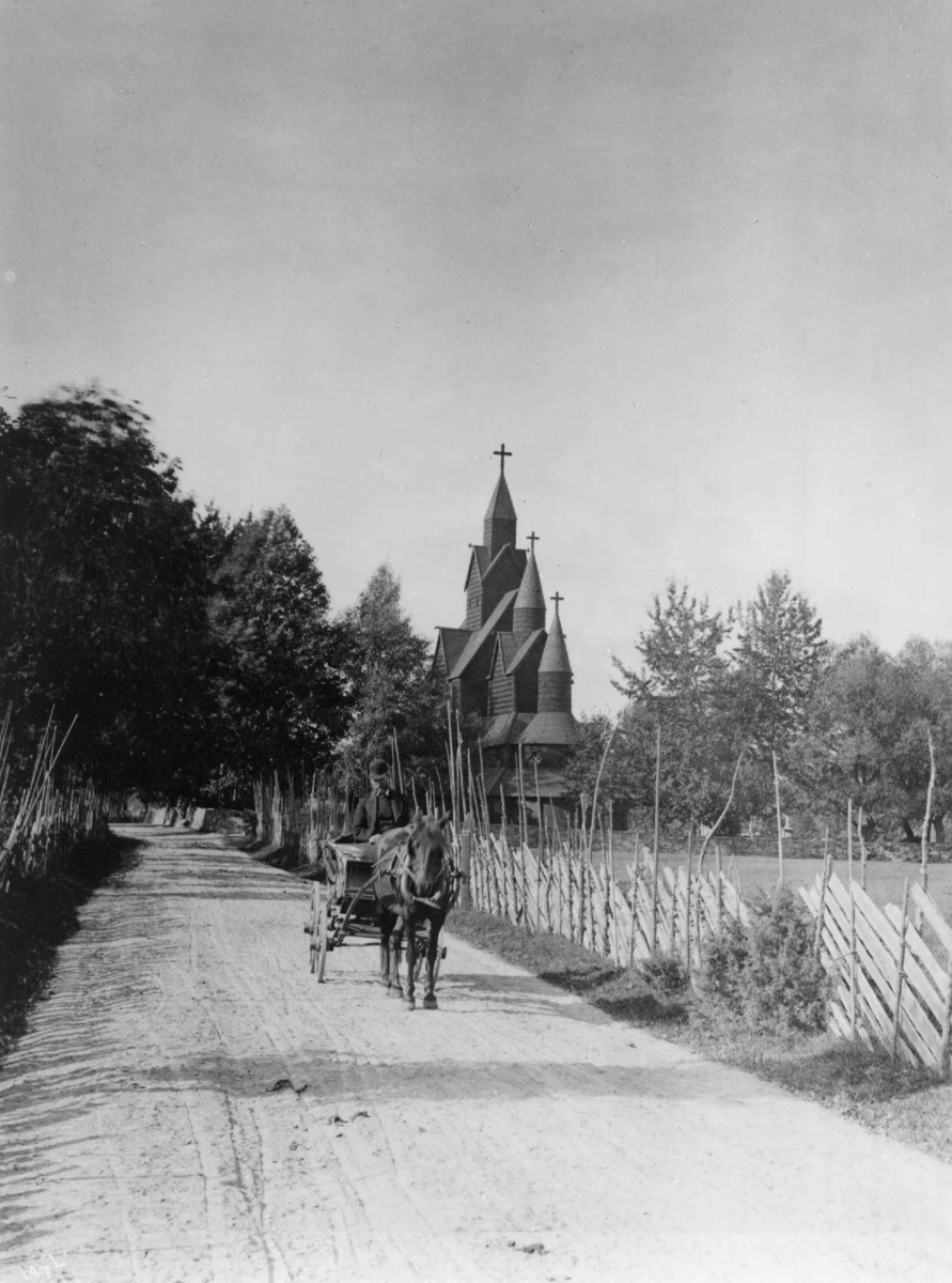 Axel Lindahl, Heddal stavkirke