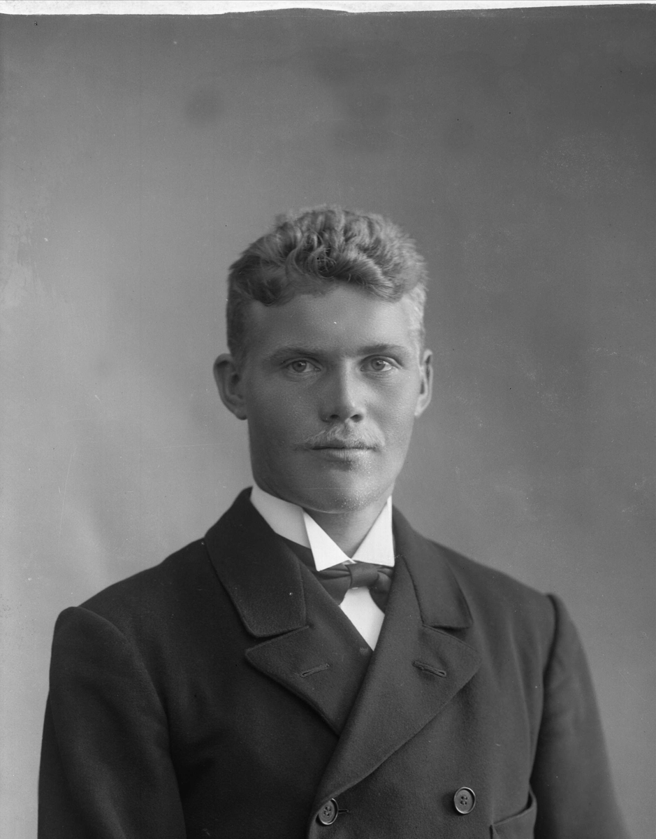 Gustav Borgen, NFB.24155