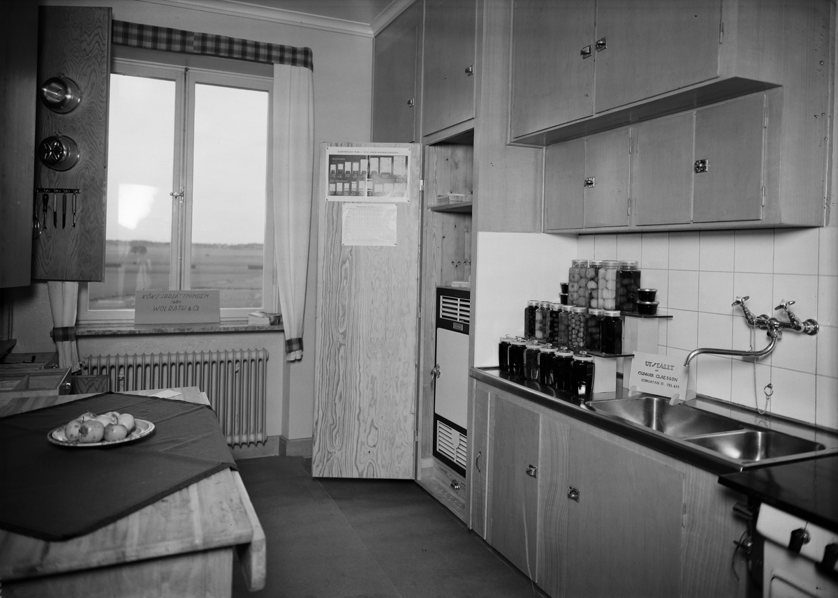 Paul Sandberg, Kök i bostadsutställning, sannolikt på Storgatan 10, Uppsala 1937