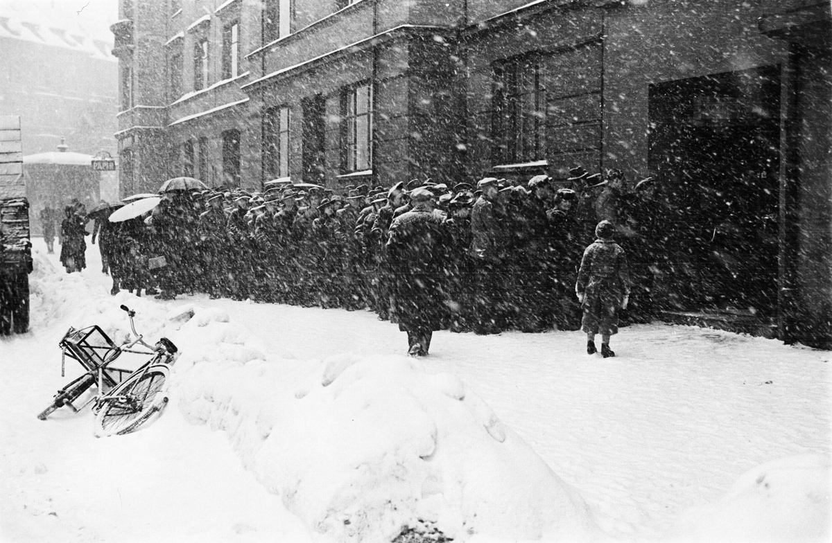 Anders Beer Wilse, Prot: Sneveir i gatene. Vinmonopolkö 1/3