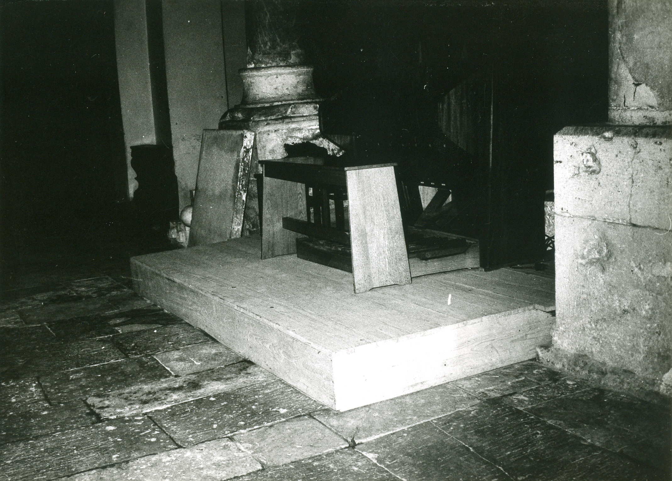 Nino Vranić, Pula (Pula) - Župna crkva Sv. Majke Božje od Milosrđa - Detalj