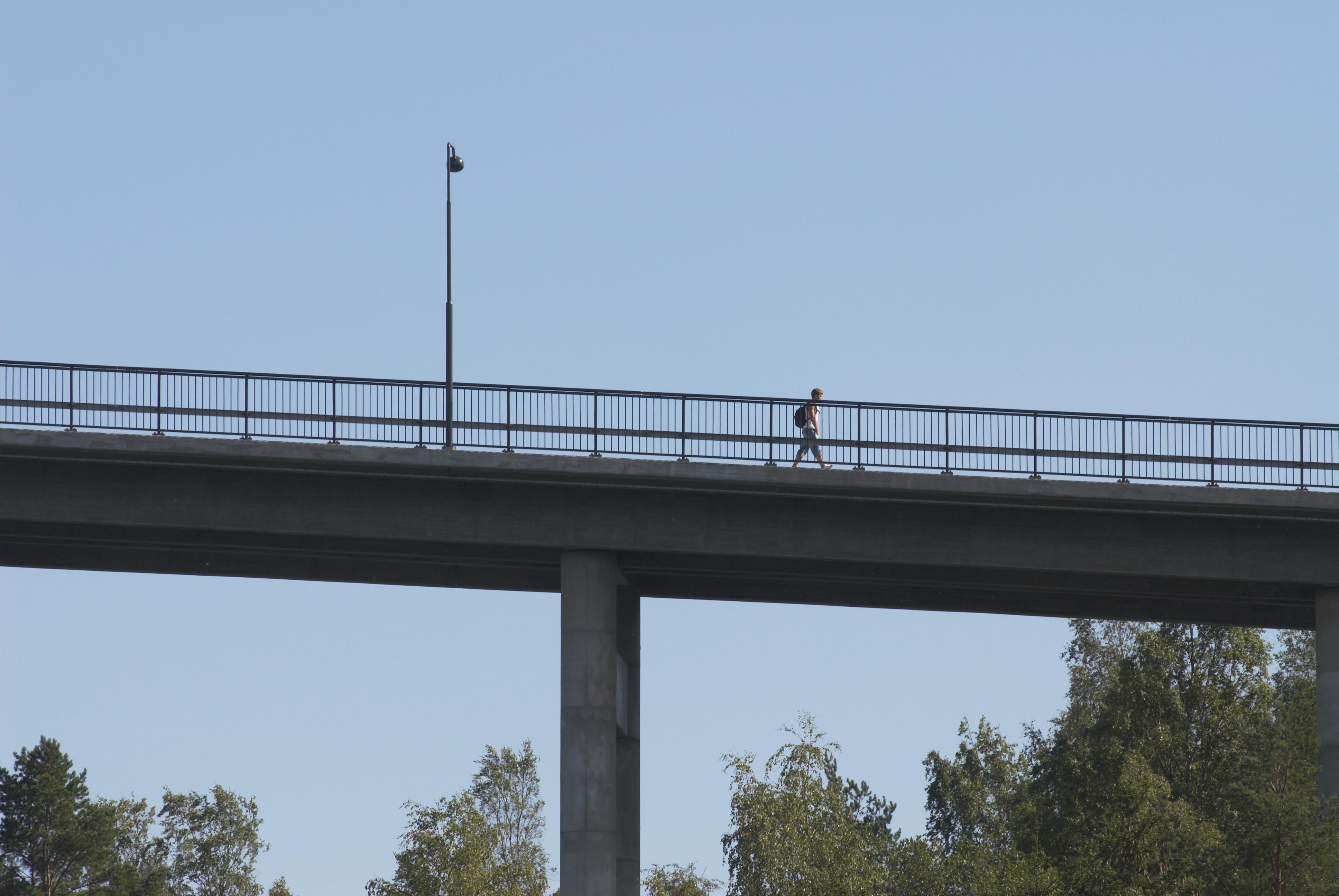 Bengt A Lundberg, Sandöbron