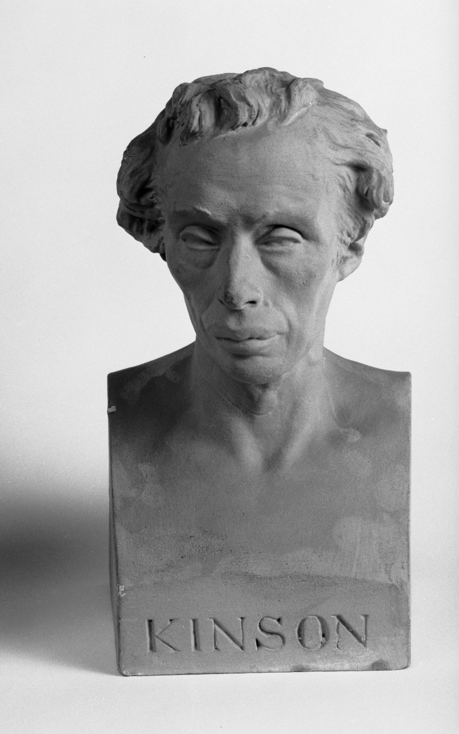 Jean Pierre Dantan, Portrait sérieux de Franciscus-Josephus Kinsoen (1771-1839), peintre belge.
