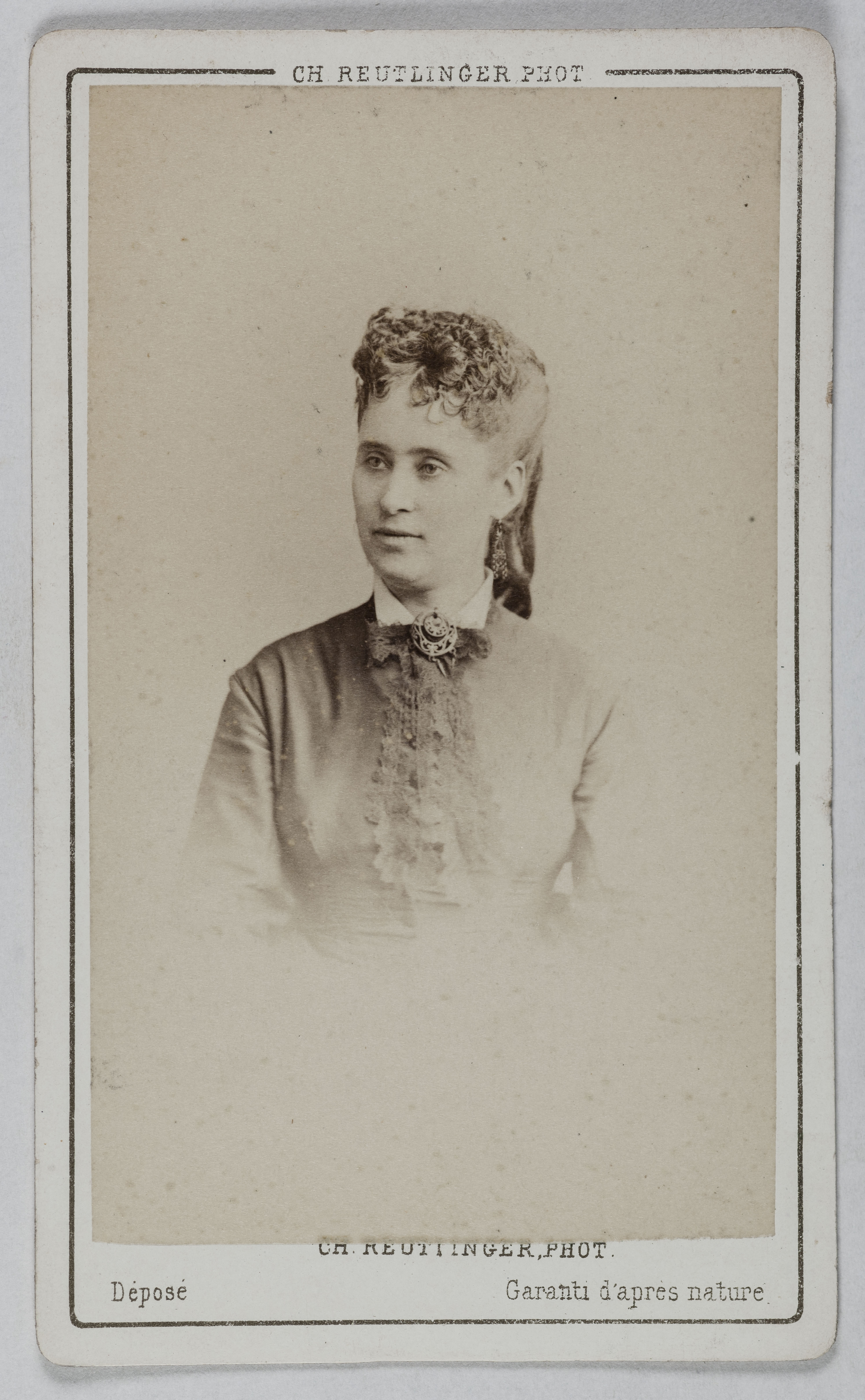 Charles Reutlinger, Portrait de Jane (?) Genat (actrice aux Bouffes et au théâtre de l'Odéon)
