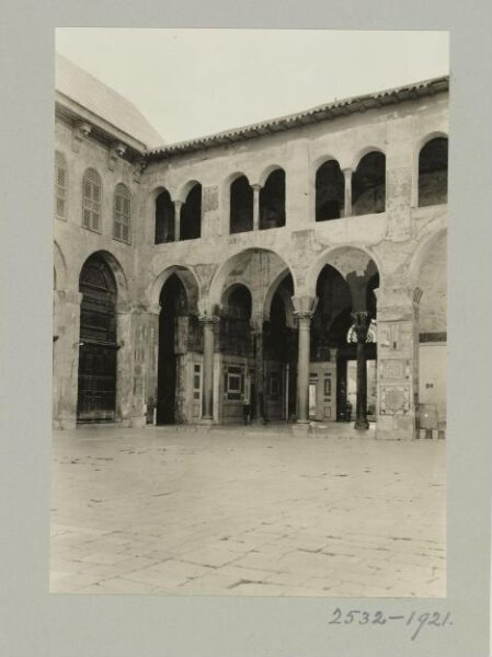 K.A.C. Creswell, Main entrance to courtyard at the Umayyad Mosque, Damascus