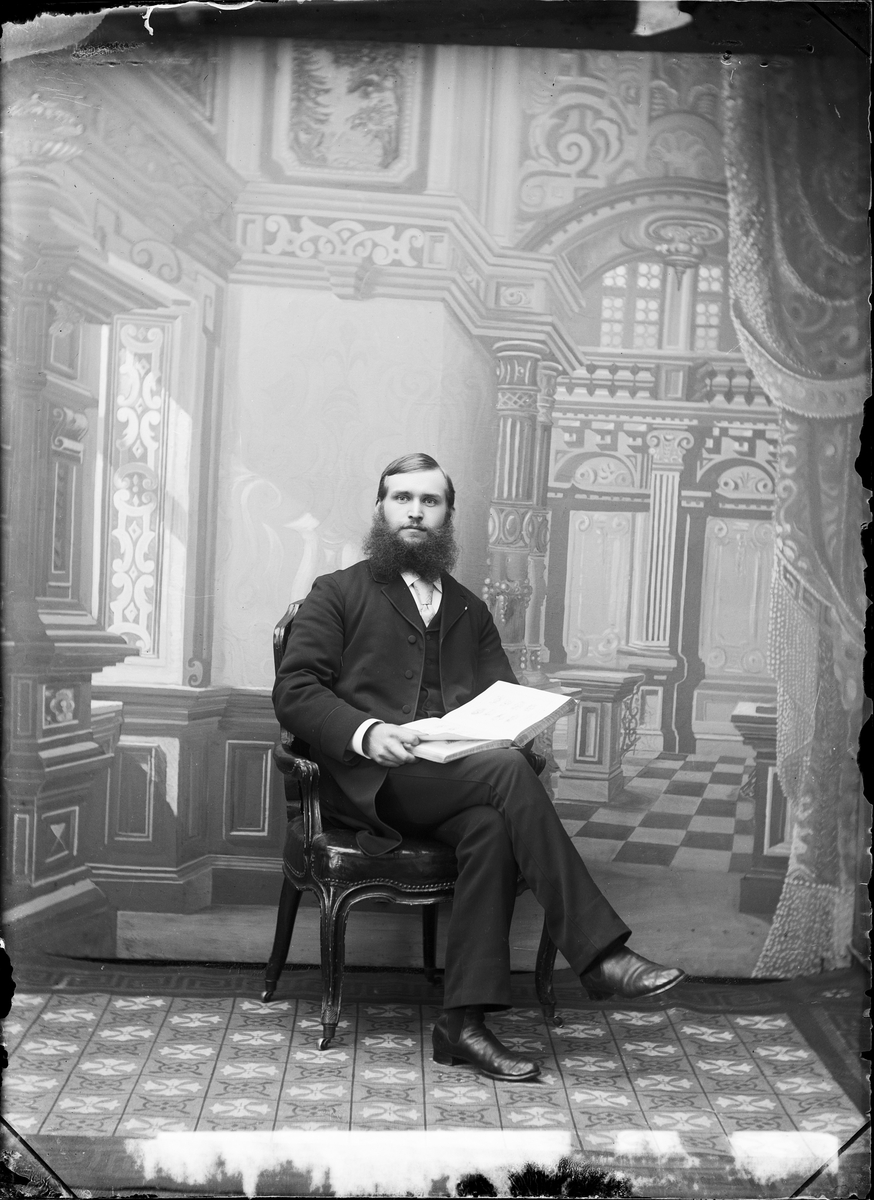 Skötsner-Edhlund, Ateljéporträtt - Per Elis Edhlund, Östhammar, Uppland