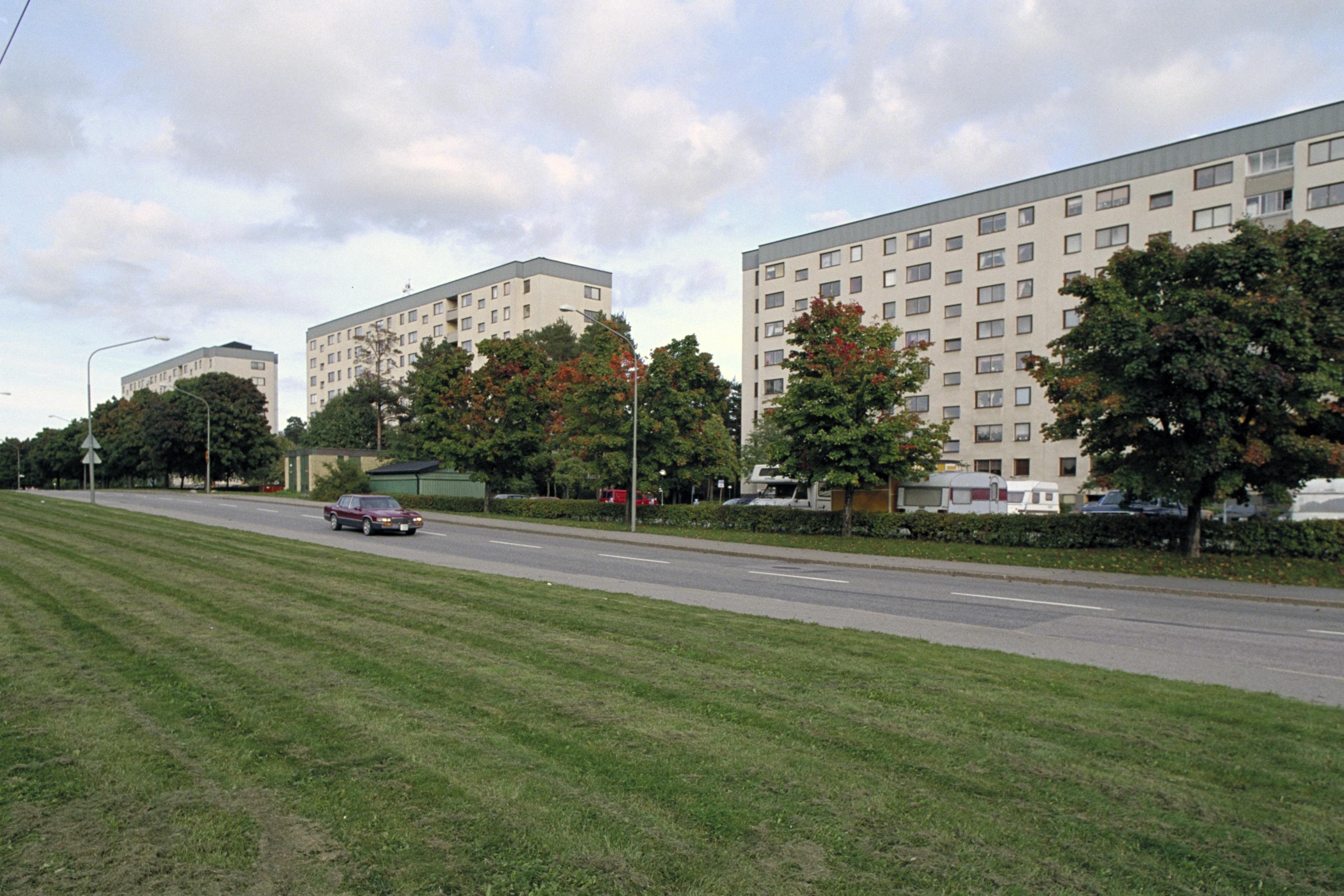 Bengt A Lundberg, Bredäng