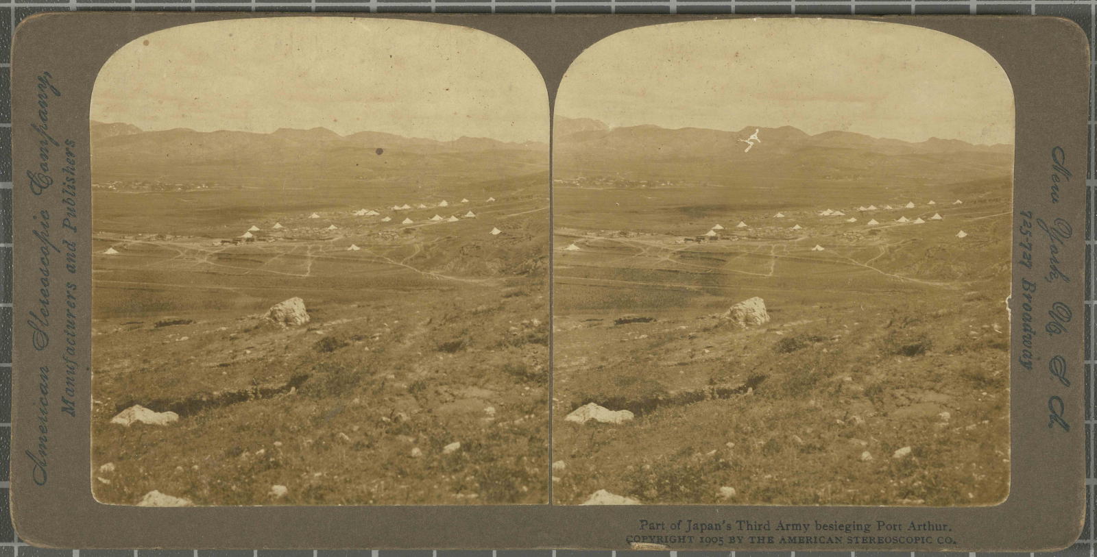 Desconegut, Part of Japan's Third Army besieging Port Arthur. Justificació del títol, títol inscrit American Stereoscopic Company