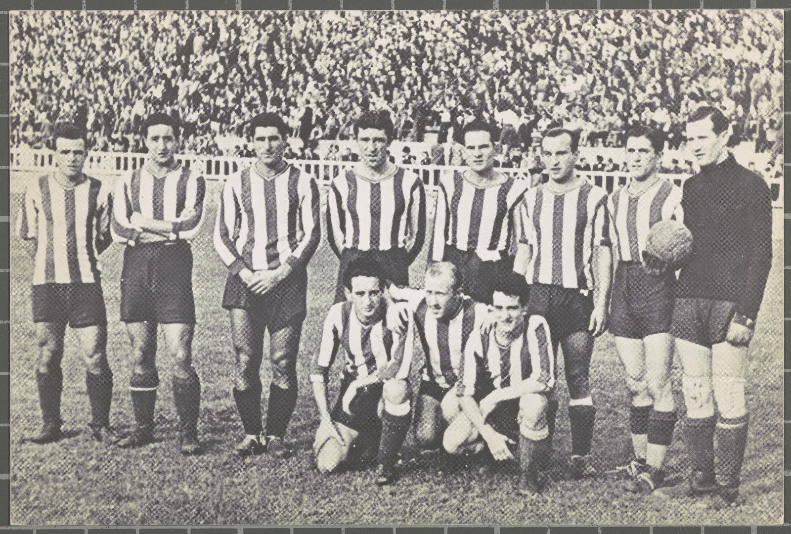 Desconegut, [Retrat de l'equip de futbol del Girona FC]