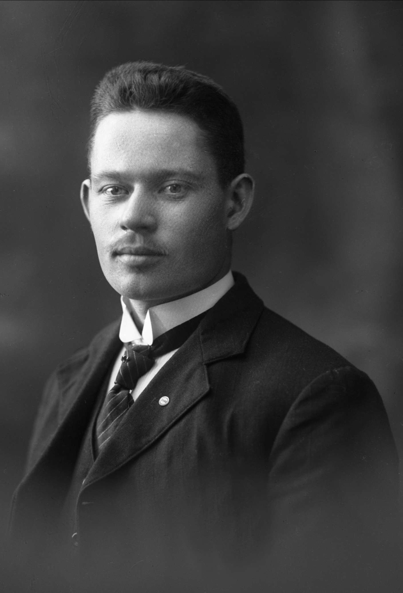 Gustav Borgen, NFB.45107