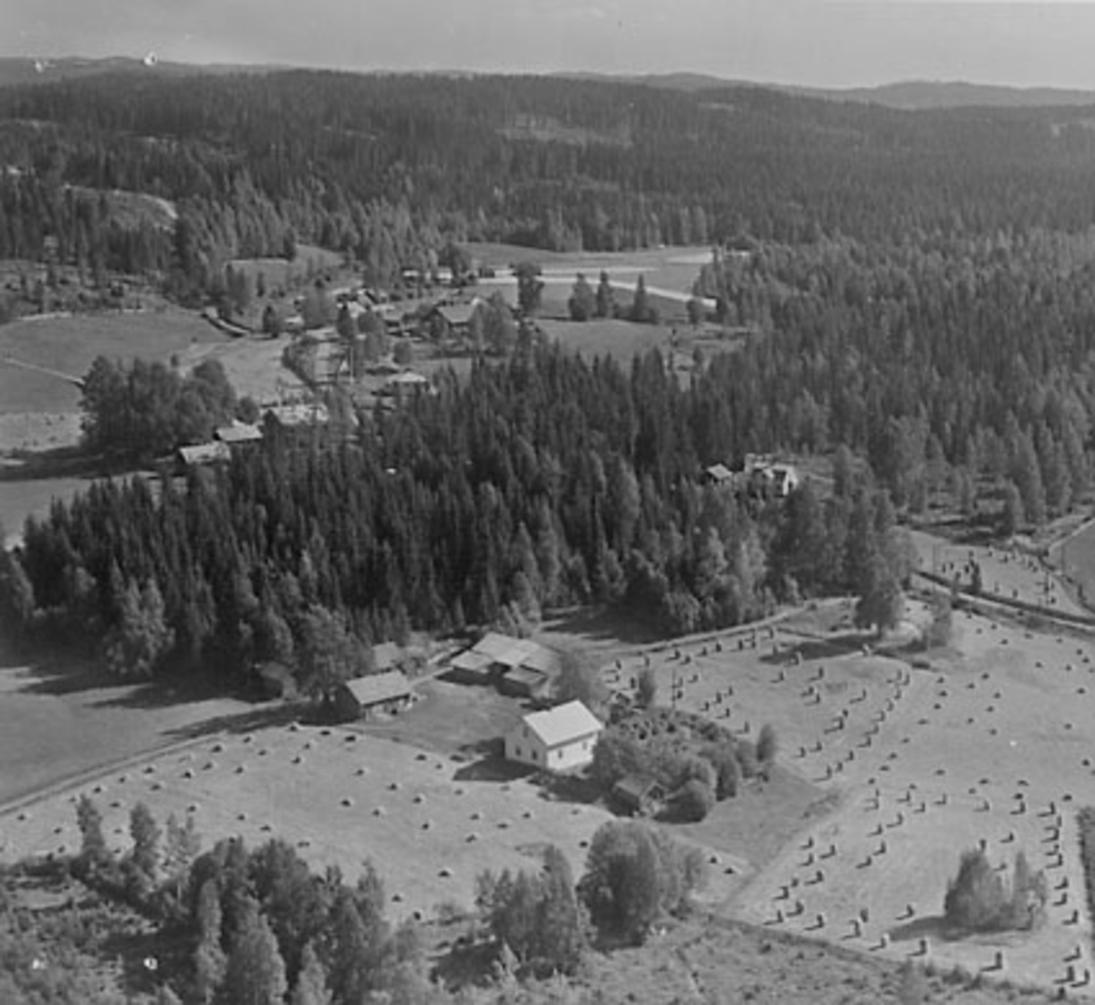 Widerøes Flyveselskap A/S, FLYFOTO, LABBLØKKEN 262-4, ÅSVANG
