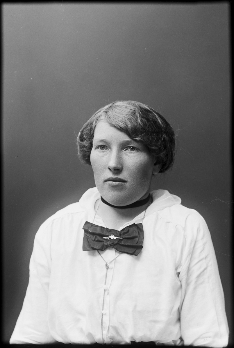Skötsner-Edhlund, Gerda Eriksson från Rovsättra, Valö socken, Uppland