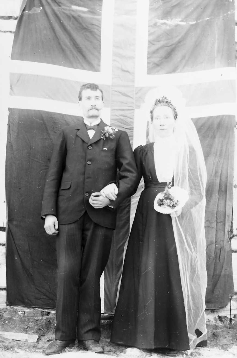 Peder J. Bredalslien, Brudebilde
