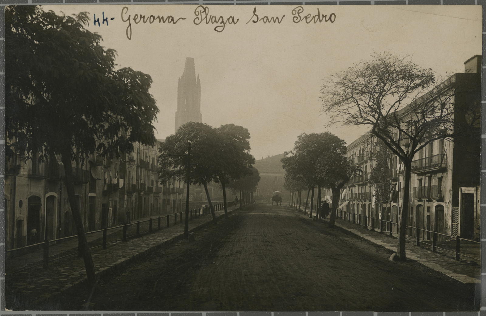 Desconegut, 44. Gerona - Plaza San Pedro