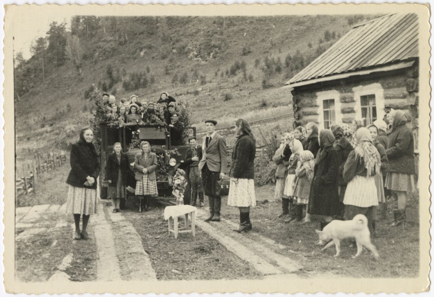 Nežinomas autorius, Vestuvės tremtyje