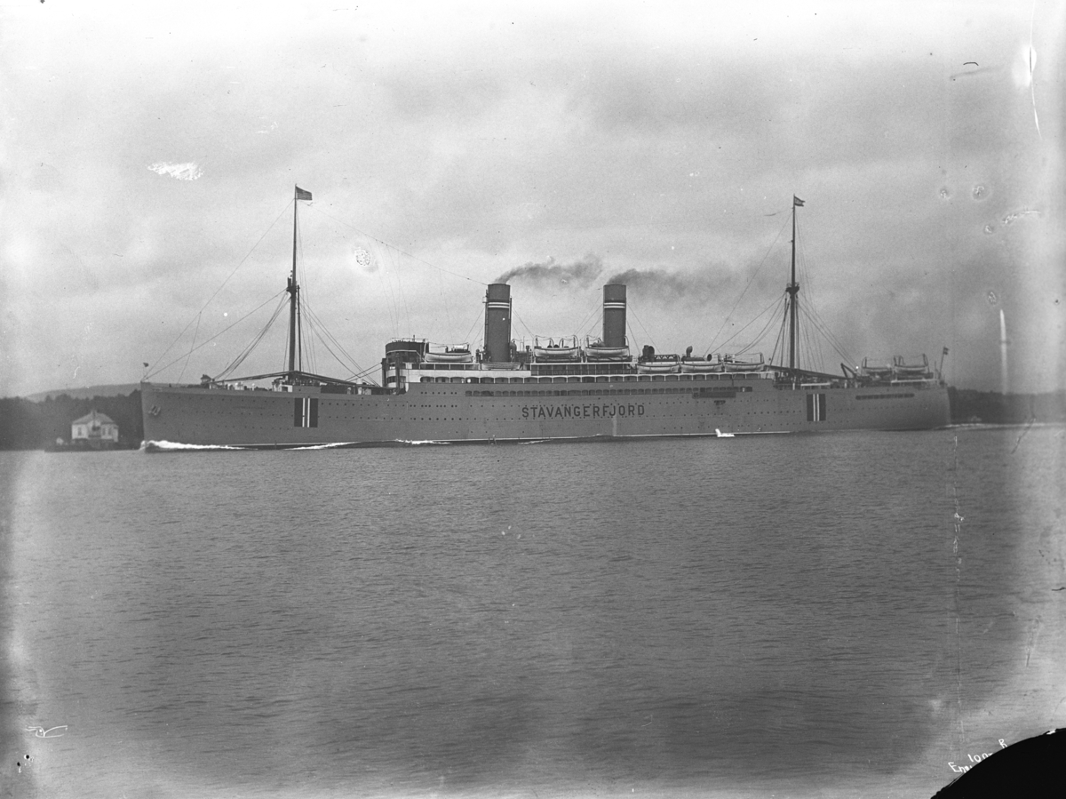 Anders Beer Wilse, Konv: Stavangerfjord fuld, fart