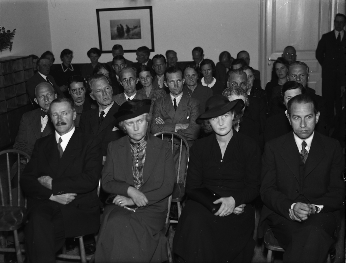 Paul Sandberg, Landshövding Sigfrid Linnér, his wife Elisabeth Linnér and Mayor Bertil Hagström with wife Fanny Hagström in the audience at the youth courtyard opening, LinnéLand19