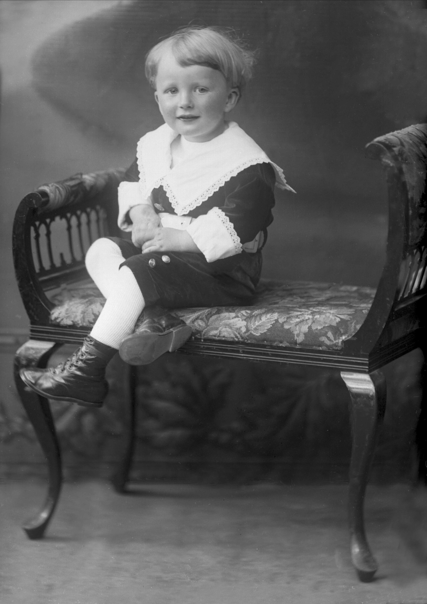 Gustav Borgen, NFB.30923