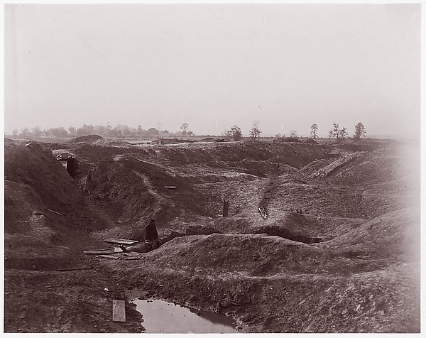 Timothy H. O'Sullivan, The Crater, Petersburg