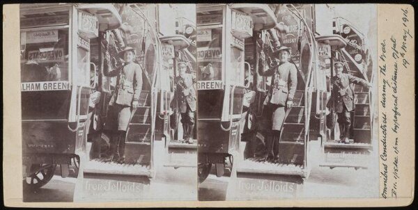 Unknown, Bus conductresses during World War I