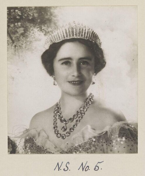 Beaton, Cecil (Sir), Photograph