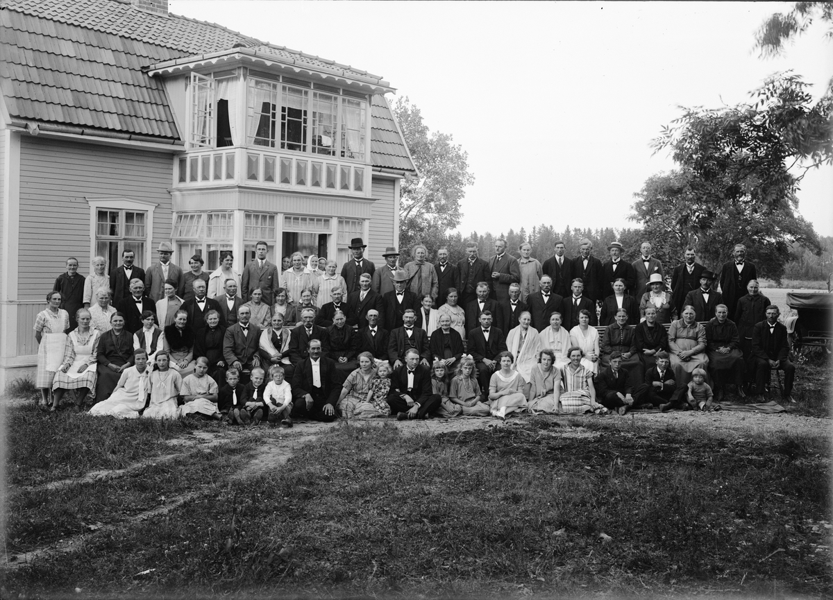 Paul Sandberg, Grupporträtt - sannolikt Uppland